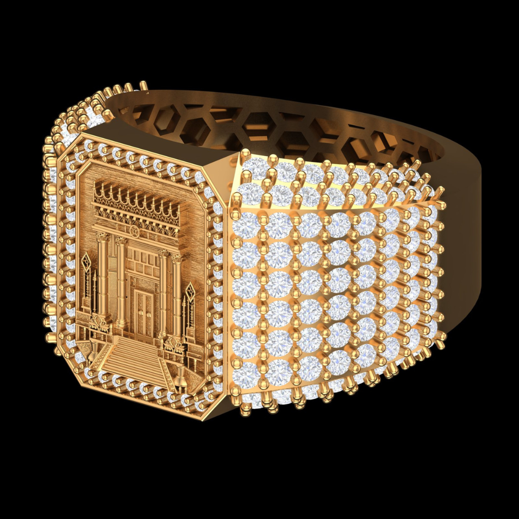 Grand Temple Pavé Diamond Signet Ring in Gold
