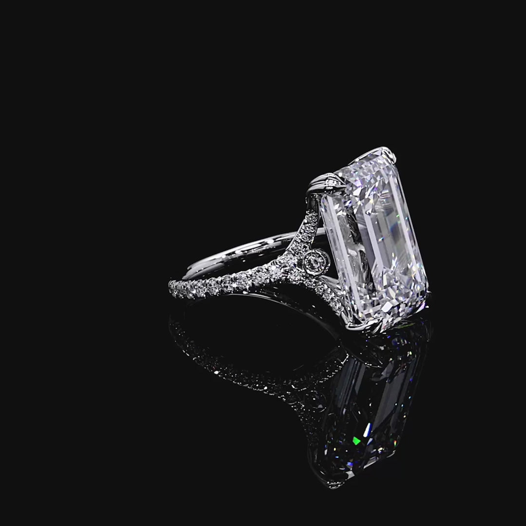 EMERALD CUT LAB DIAMOND RING