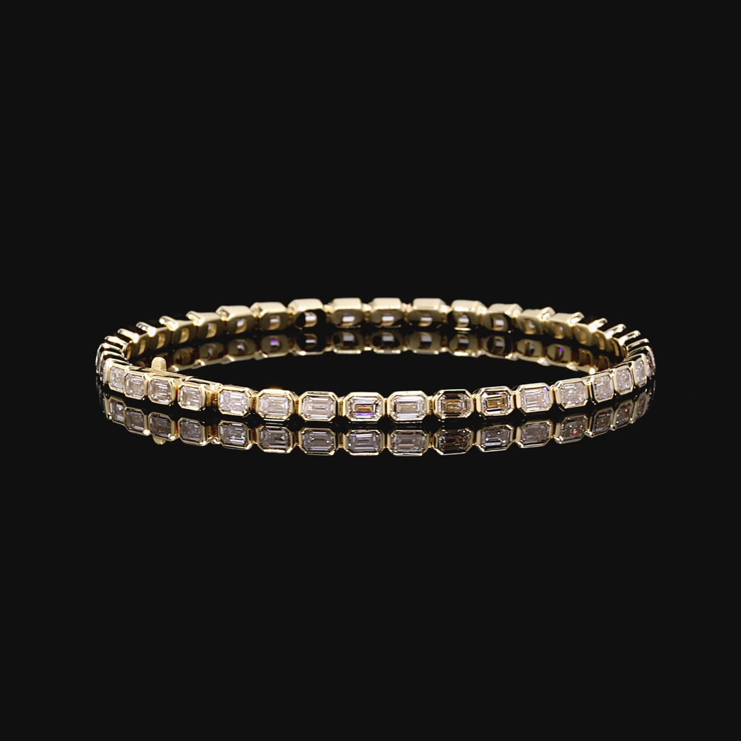 BEZEL SET EMERALD LAB DIAMOND TENNIS BRACELET