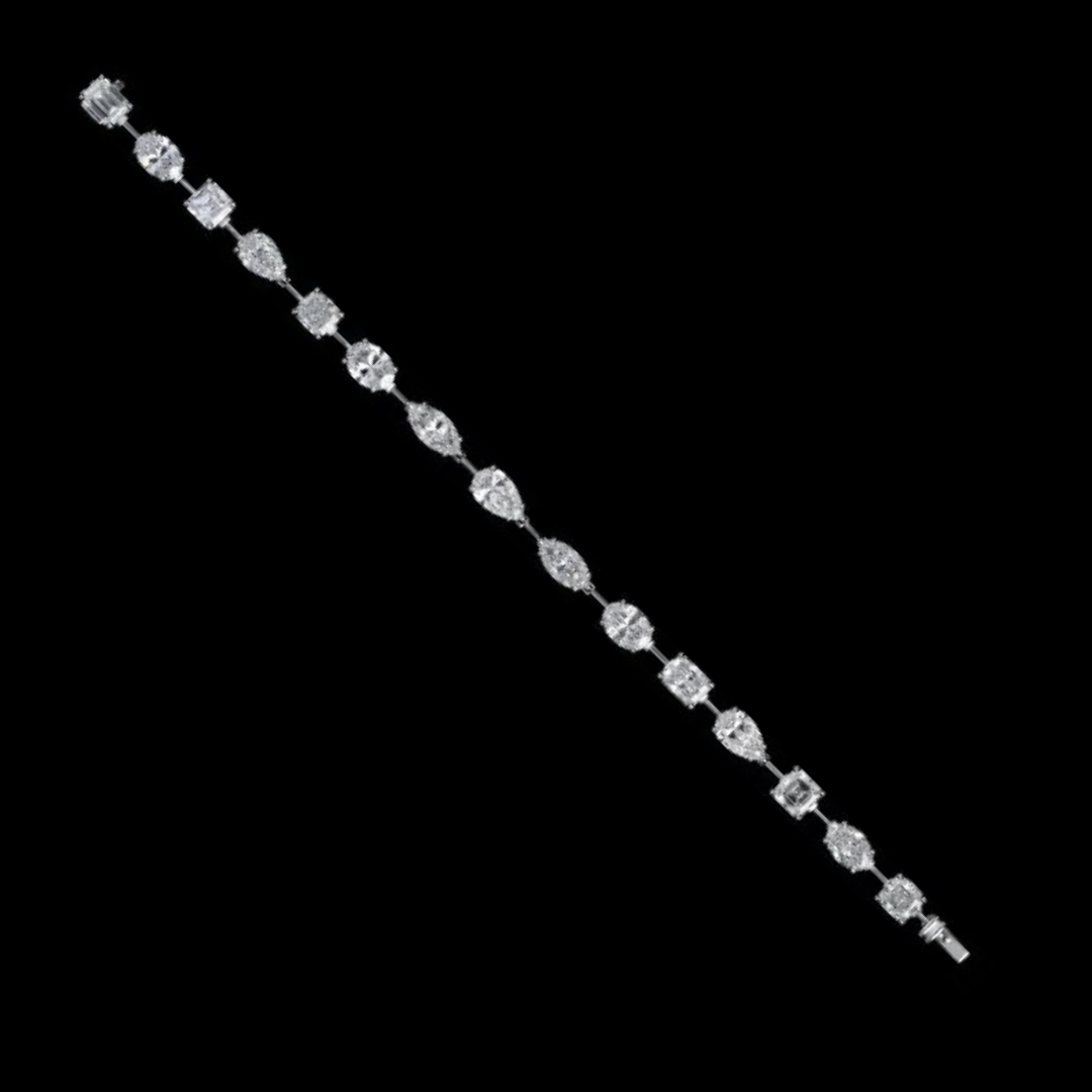 totel 15 carat mixed shape diamond bracelet