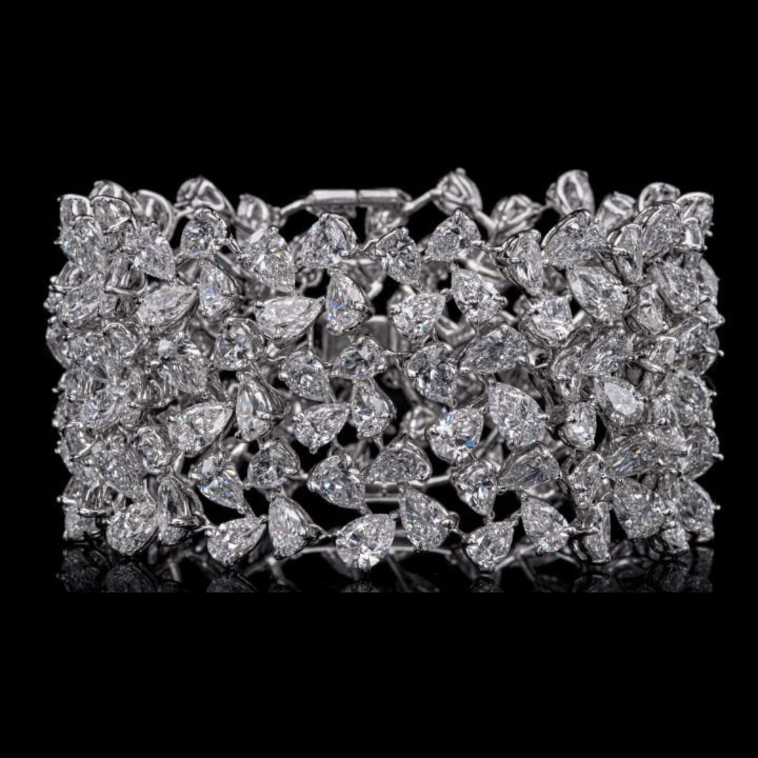 TOTAL 60.60 CARAT PEAR DIAMOND BRACELET