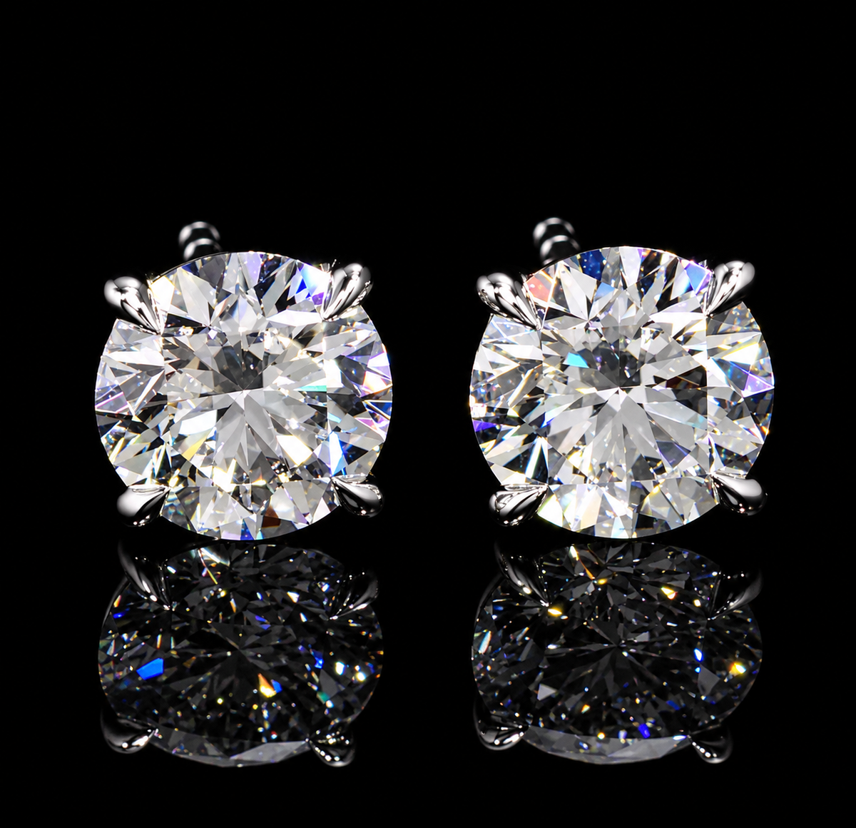DIAMOND ROUND CUT EARRING