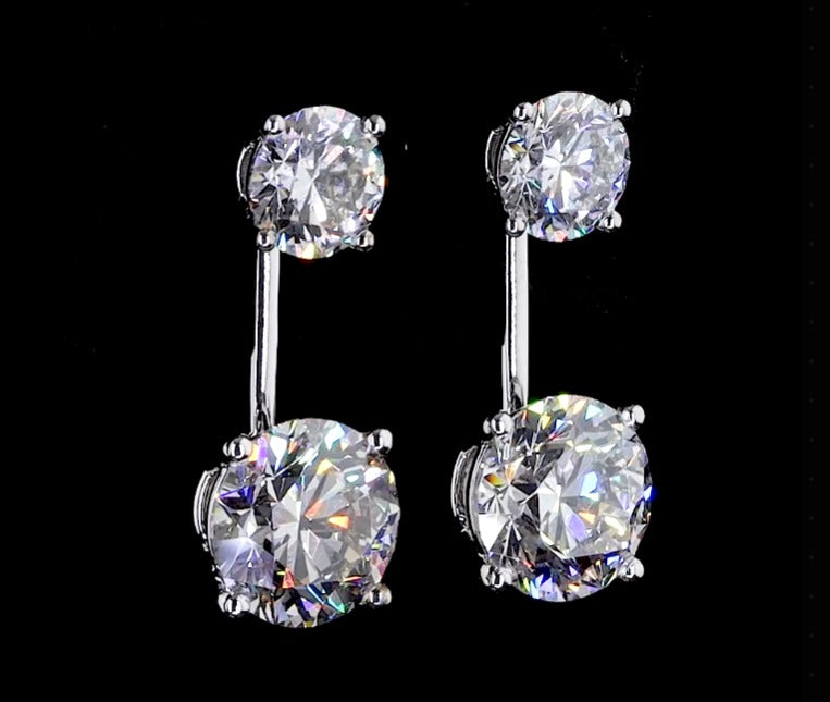 TWO ROUND DIAMOND EARRING